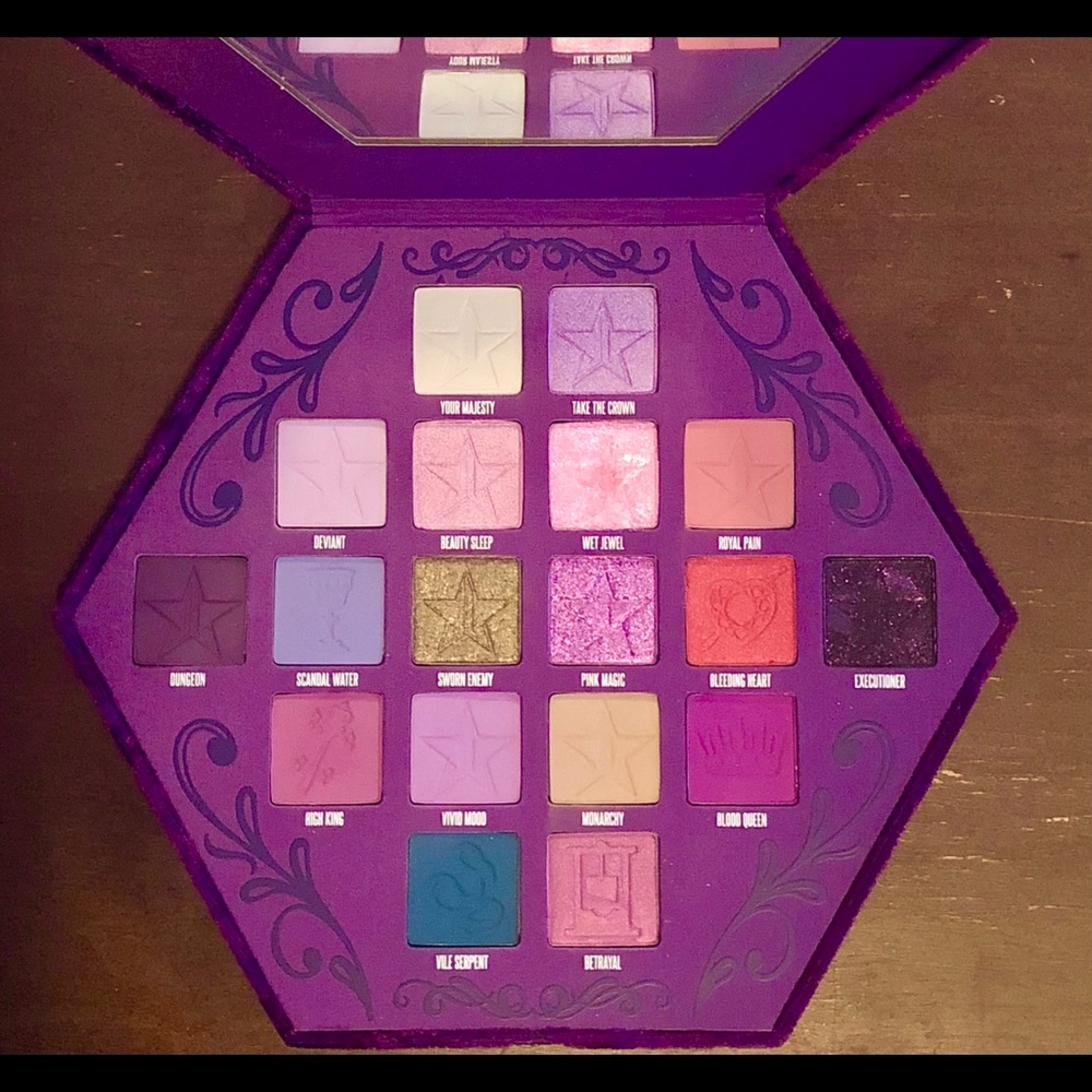 Jeffree Star Blood Lust Palette